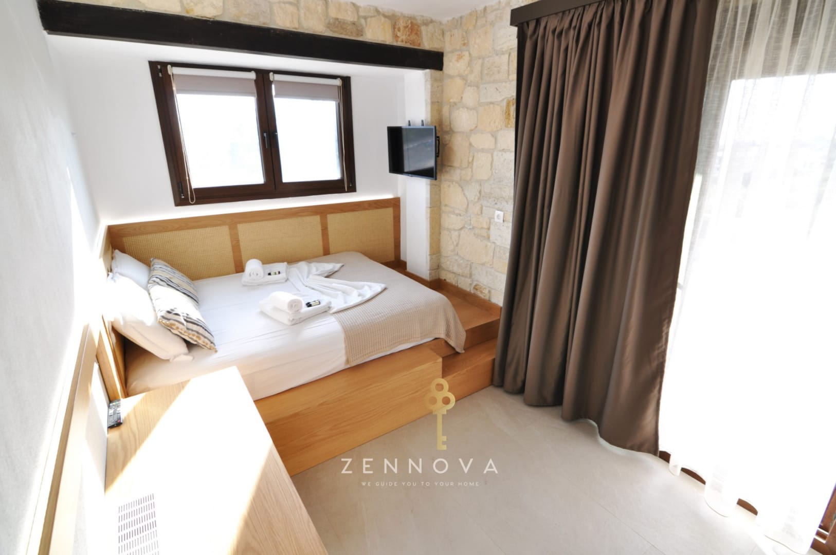 Tiara Holidays - Zennova 65 Villa Vanina - spavaća soba 1